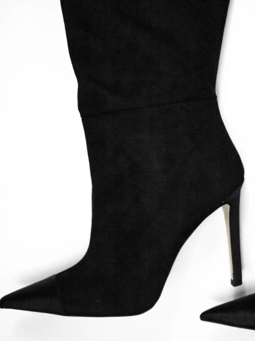 Good American Black Suede
Slouchy Over The Knee Boots 7.5
Thigh High Heeled - Picture 3 of 10